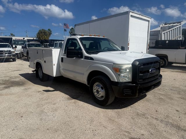 2013 Ford F-350 Utility Service Truck  - 23097611 - 4
