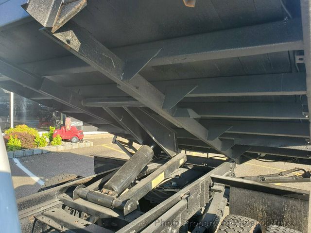 2013 Ford F-550 Super Duty SUPER DUTY - 22029829 - 17