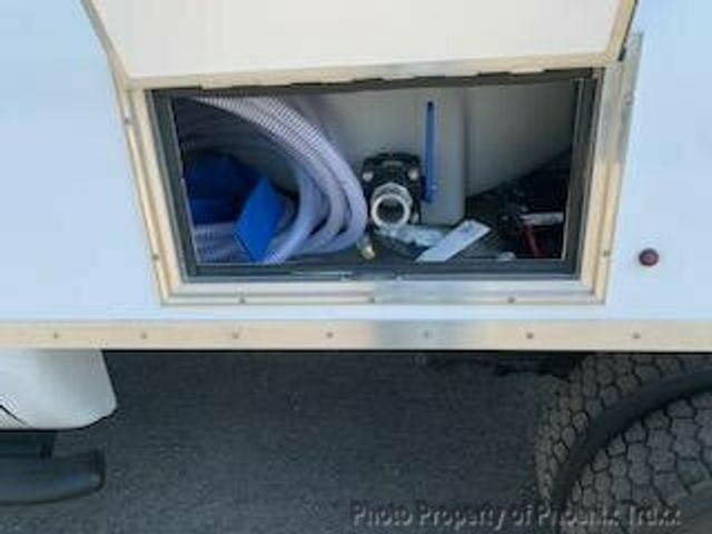 2013 Ford F-550 Super Duty XL 2dr 4wd Regular Cab LB Chassis DRW - 21902355 - 8