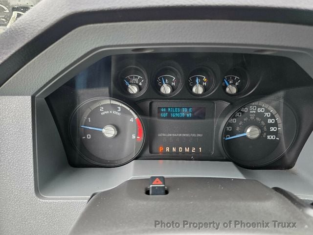 2013 Ford F-550 Super Duty XLT 2dr 4wd Regular Cab LB Chassis  - 21582615 - 16