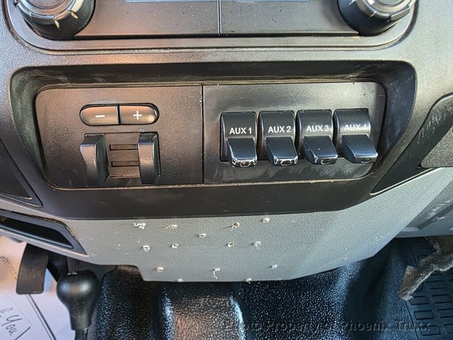 2013 Ford F-550 Super Duty XLT 4dr 4wd Crew Cab LB Chassis  - 21903081 - 20