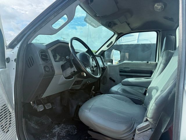 2013 Ford F-750 Chipper Dump *UNDER CDL*  - 22961414 - 9