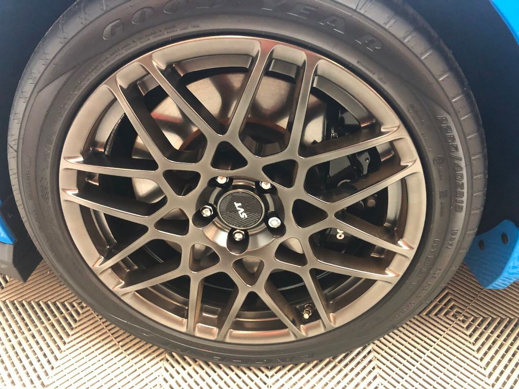 2013 Ford GT photo 23