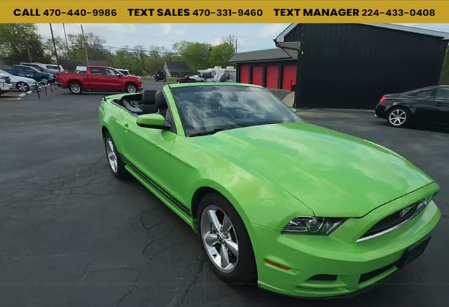 2013 Ford Mustang 2dr Convertible V6 Premium - 23007328 - 0