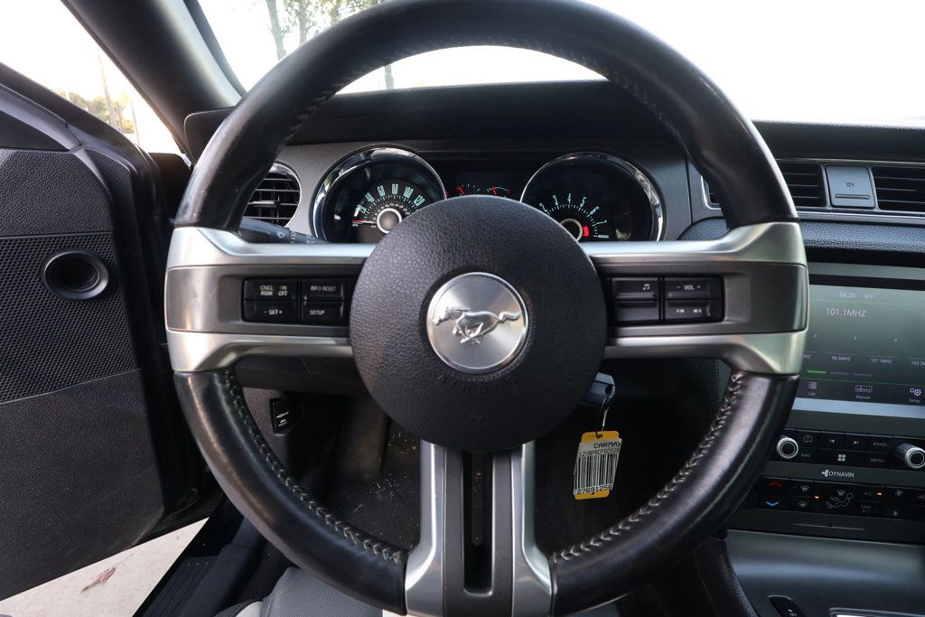 2013 Ford Mustang 2dr Coupe GT - 22928269 - 13