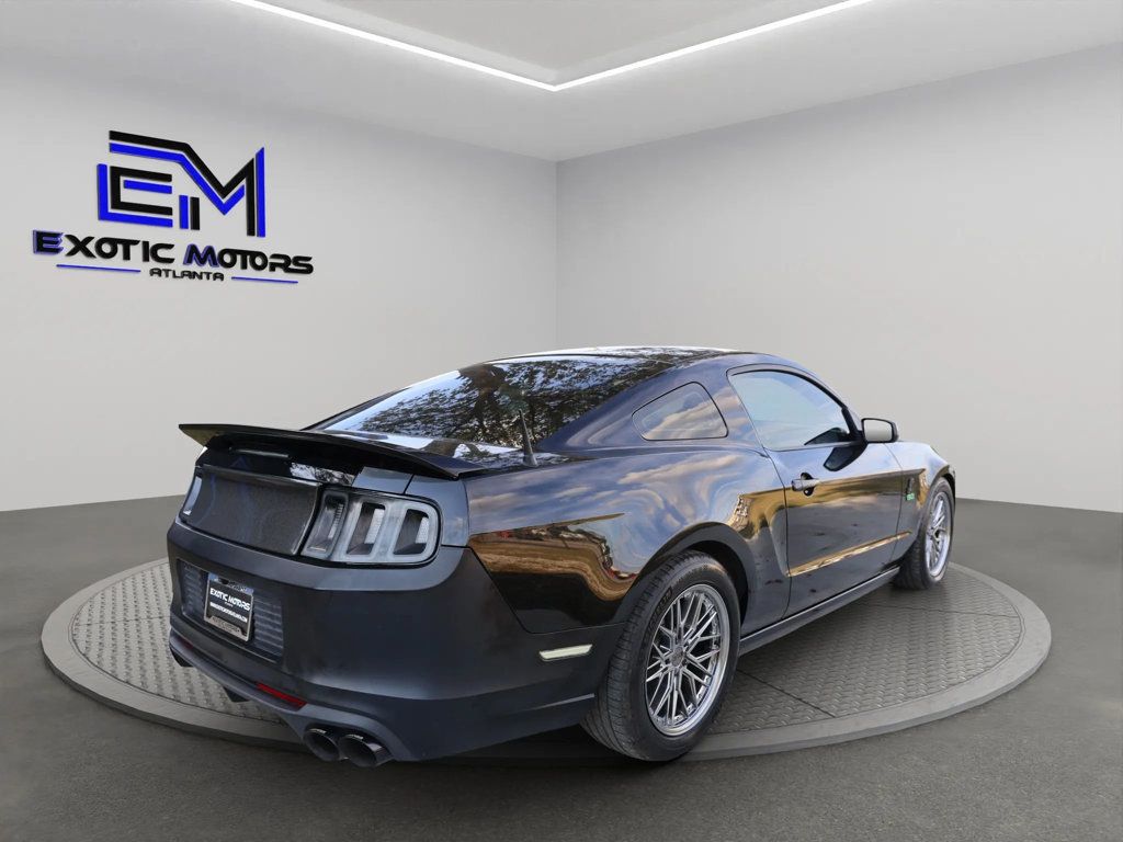 2013 Ford Mustang 2dr Coupe GT - 22928269 - 4