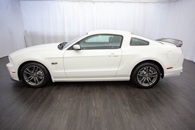 2013 Ford Mustang 2dr Coupe GT - 22602992 - 6