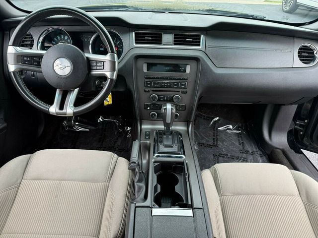 2013 Ford Mustang 2dr Coupe GT - 23039701 - 1