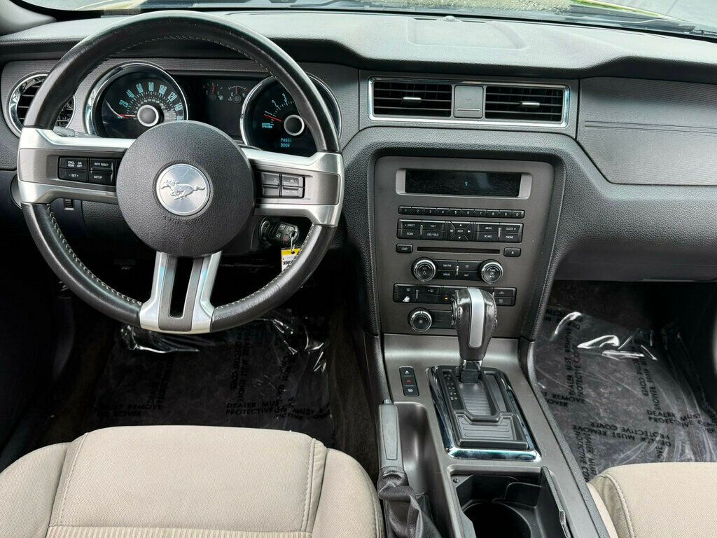 2013 Ford Mustang 2dr Coupe GT - 23039701 - 19