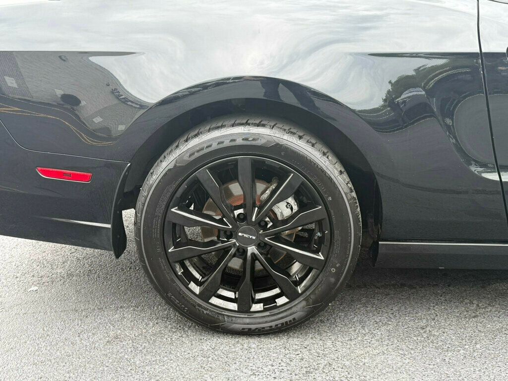 2013 Ford Mustang 2dr Coupe GT - 23039701 - 28