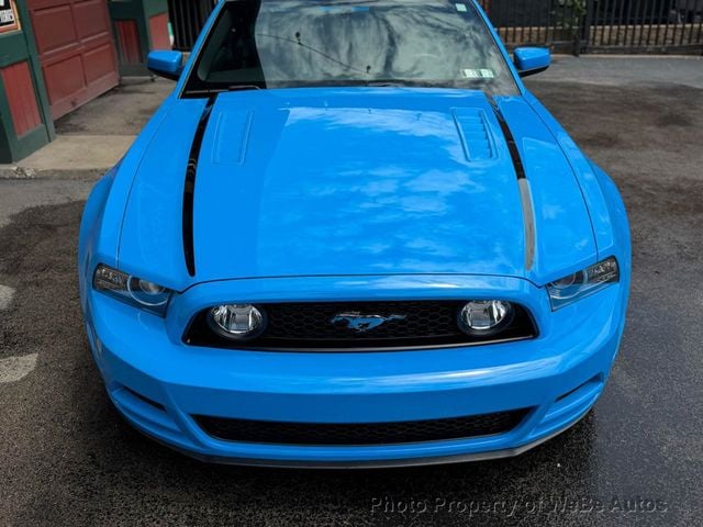 2013 Ford Mustang 2dr Coupe GT Premium - 23033594 - 11