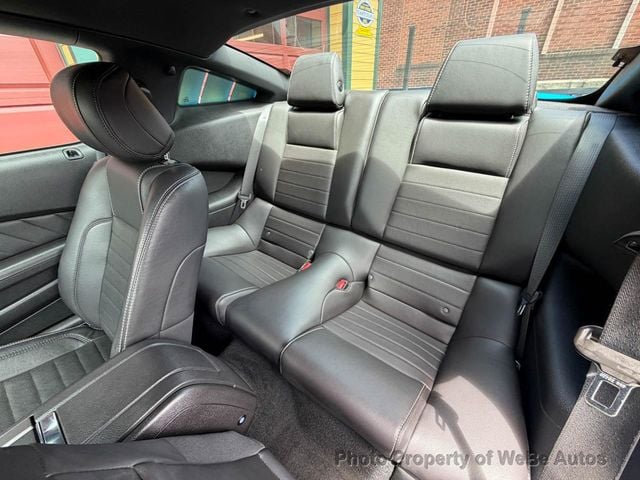 2013 Ford Mustang 2dr Coupe GT Premium - 23033594 - 17