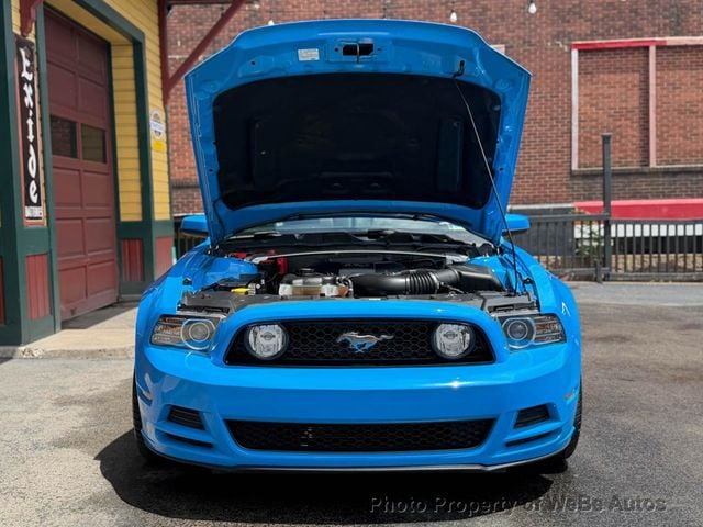 2013 Ford Mustang 2dr Coupe GT Premium - 23033594 - 28