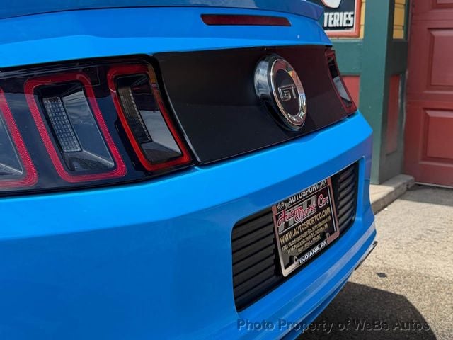 2013 Ford Mustang 2dr Coupe GT Premium - 23033594 - 35