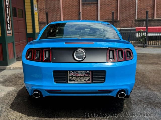 2013 Ford Mustang 2dr Coupe GT Premium - 23033594 - 5