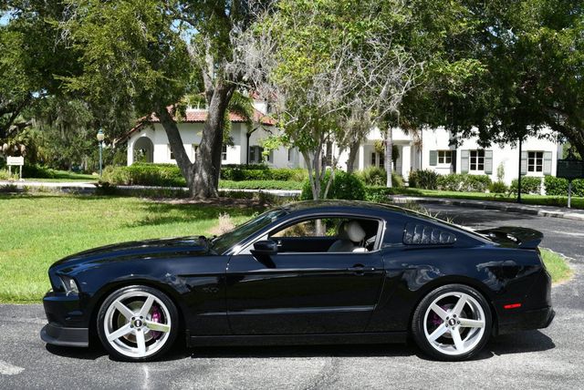 2013 Ford Mustang 2dr Coupe GT Premium W/Comfort Package - 23081806 - 23