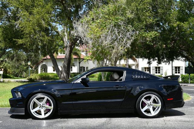 2013 Ford Mustang 2dr Coupe GT Premium W/Comfort Package - 23081806 - 24