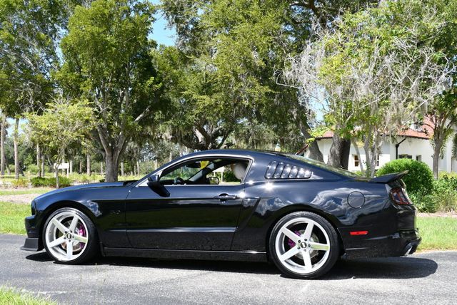 2013 Ford Mustang 2dr Coupe GT Premium W/Comfort Package - 23081806 - 26