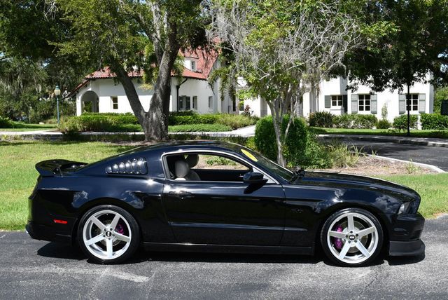 2013 Ford Mustang 2dr Coupe GT Premium W/Comfort Package - 23081806 - 31