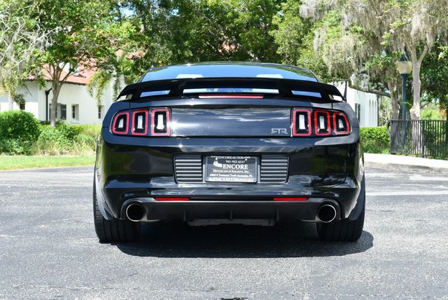 2013 Ford Mustang 2dr Coupe GT Premium W/Comfort Package - 23081806 - 4
