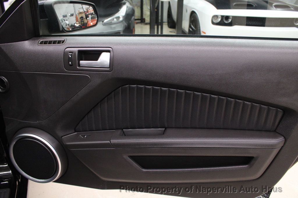 2013 FORD MUSTANG - Image 32