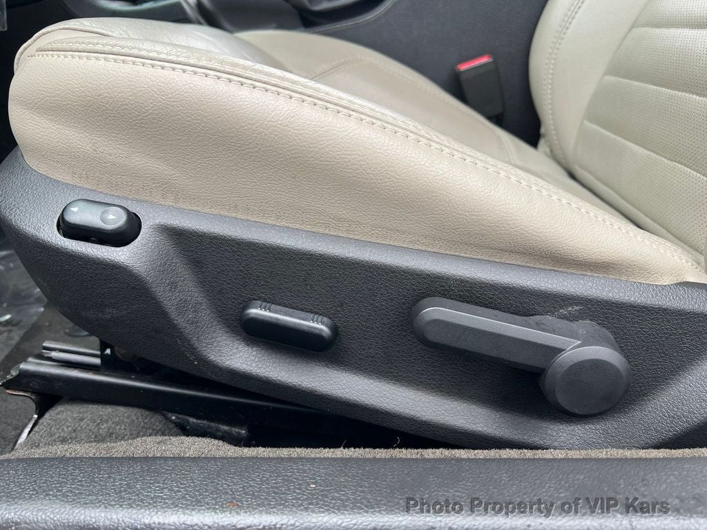 2013 Ford Mustang 2dr Coupe V6 - 22937459 - 14