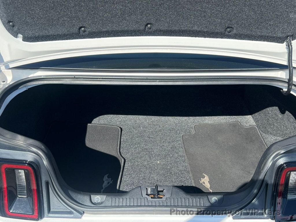 2013 Ford Mustang 2dr Coupe V6 - 22937459 - 6