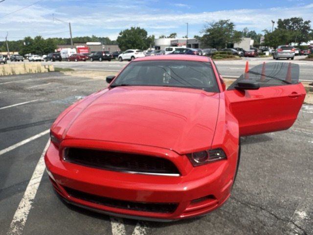 2013 Ford Mustang 2dr Coupe V6 - 23045284 - 1