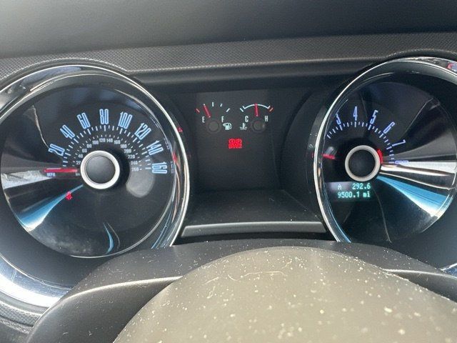 2013 Ford Mustang 2dr Coupe V6 - 23045284 - 8