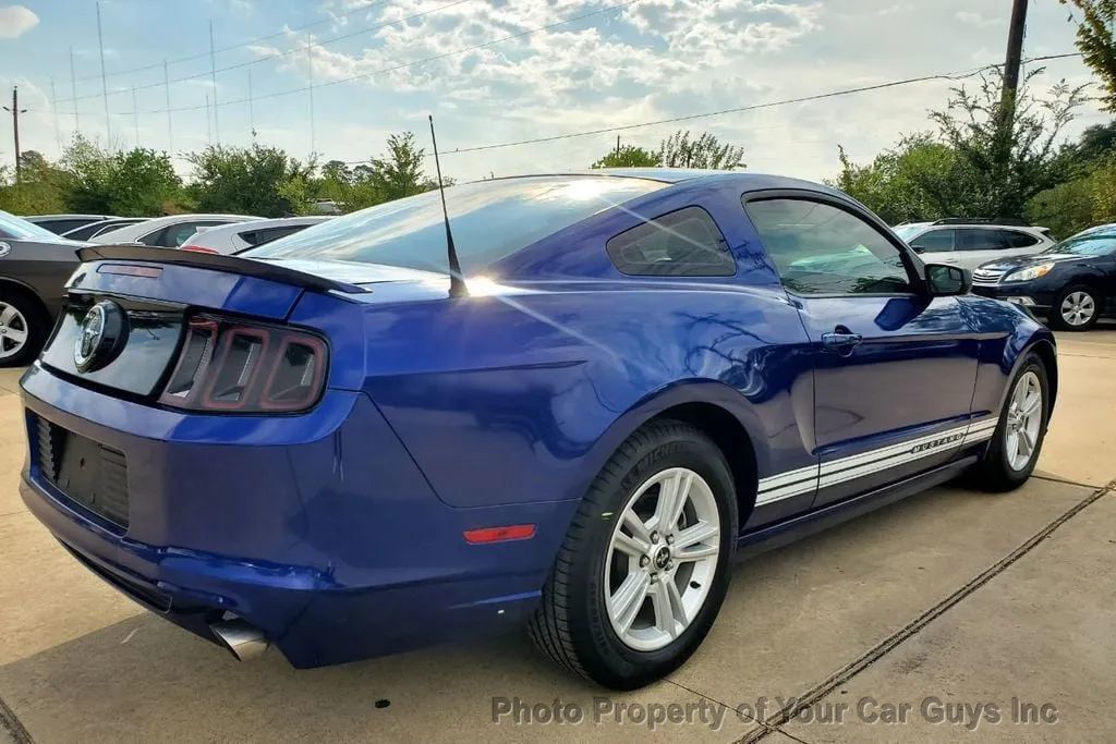 2013 Ford Mustang 2dr Coupe V6 - 23003613 - 3