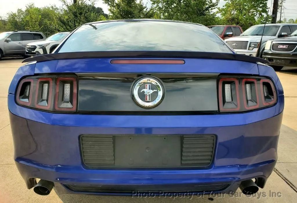 2013 Ford Mustang 2dr Coupe V6 - 23003613 - 5