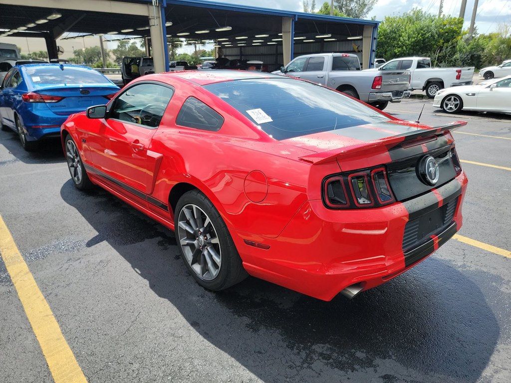 2013 Ford Mustang CALIFORNIA PACKAGE! GT PREMIUM! 6 SPEED MANUAL! CLEAN TEXAS CAR - 22621687 - 5