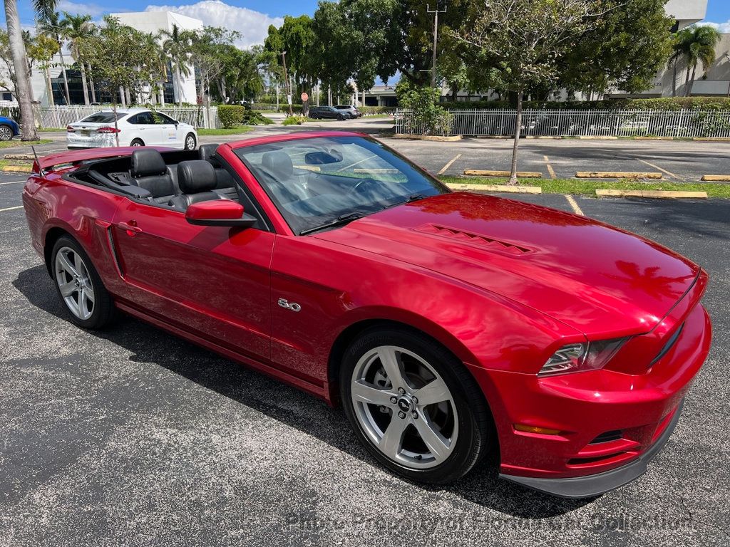 2013 Ford Mustang GT Premium Convertible photo 2