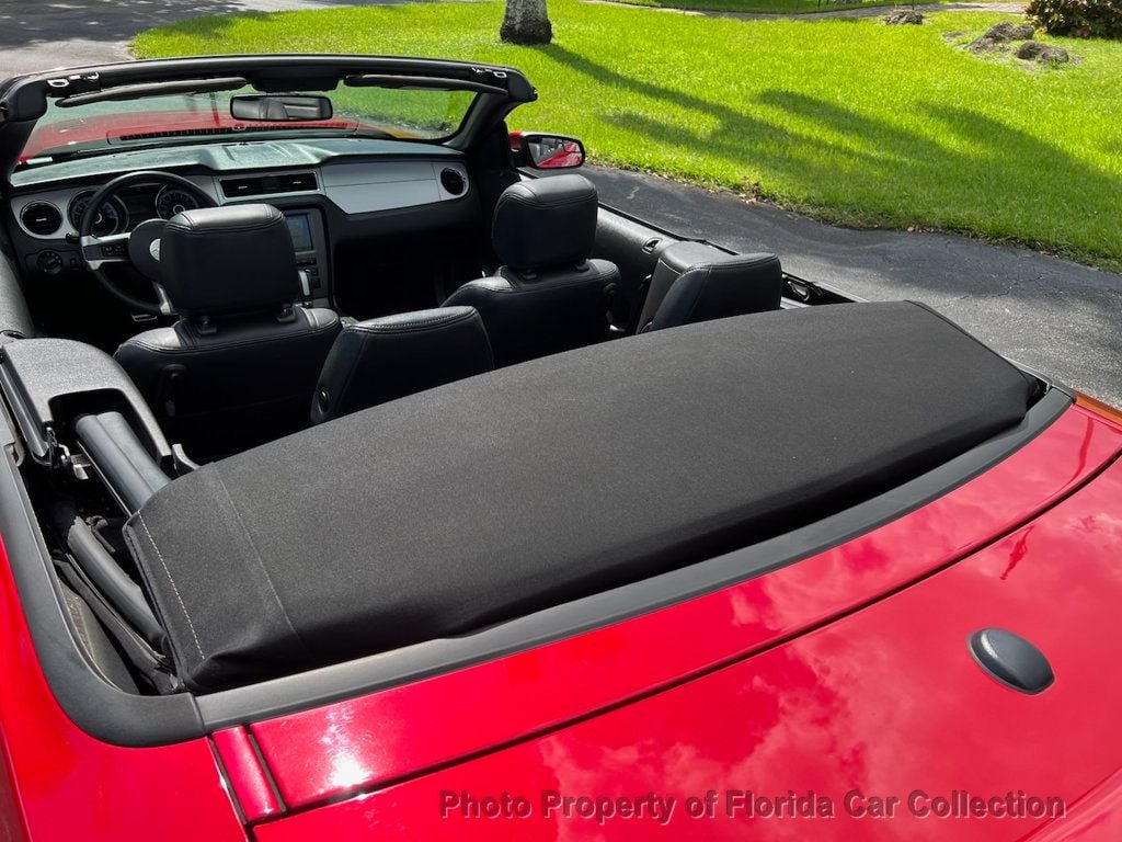 2013 Ford Mustang Convertible GT Premium Automatic - 22931022 - 23