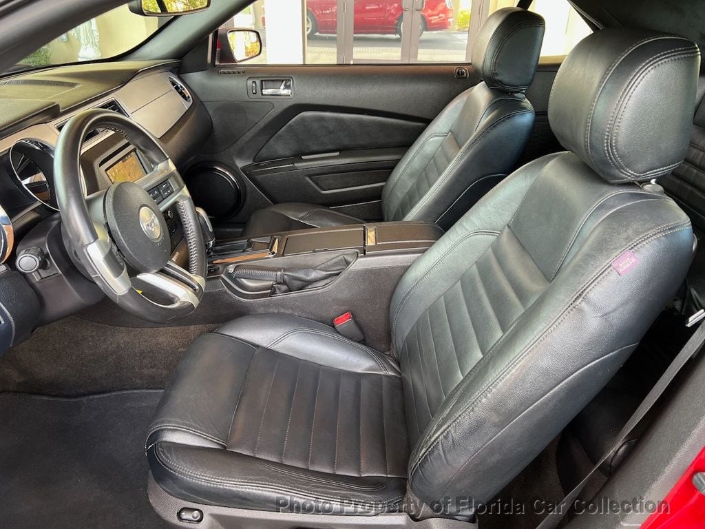 2013 Ford Mustang Convertible GT Premium Automatic - 22931022 - 31