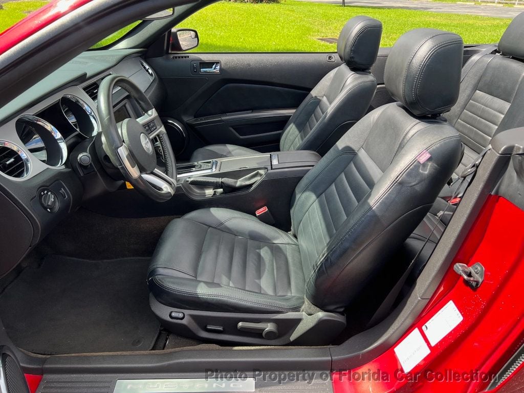 2013 Ford Mustang Convertible GT Premium Automatic - 22931022 - 50