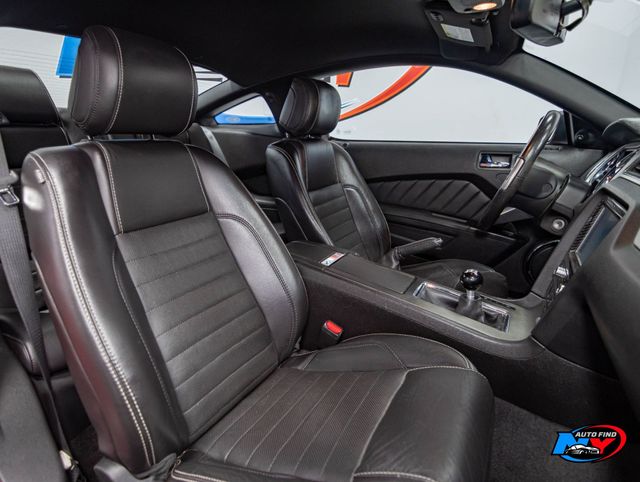 2013 Ford Mustang PREMIUM GT, CLEAN CARFAX, 6-SPD MANUAL, HEATED SEATS - 23004917 - 20