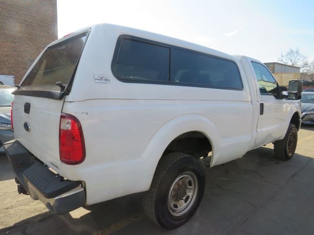 2013 Ford Super Duty F-250 SRW 4WD Reg Cab 137" XLT - 22996454 - 4