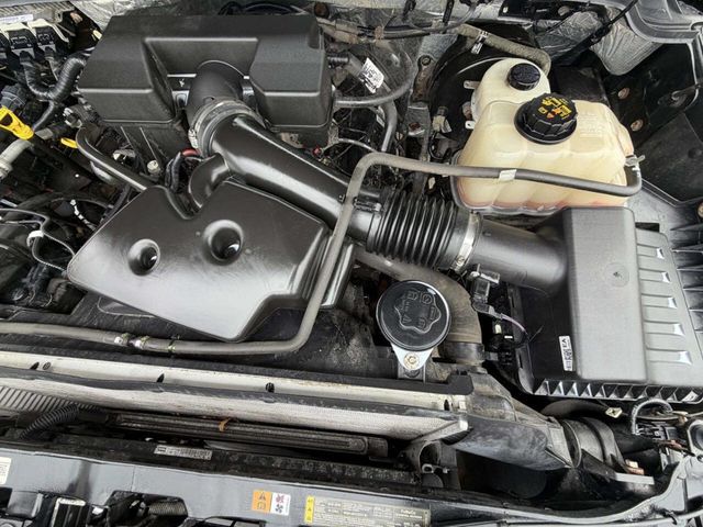 2013 Ford Super Duty F-250 SRW Lariat 4x4 4dr Crew Cab 6.8 ft. SB Pickup - 23003231 - 31