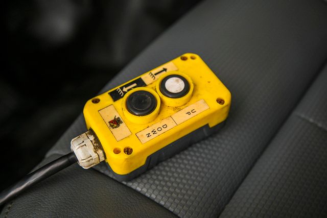 2013 Ford Super Duty F-350 DRW Cab-Chassis F350 4X4 STAKE DUMP - 16167017 - 29