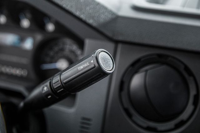 2013 Ford Super Duty F-450 DRW Cab-Chassis F450 REG CAB - 15742320 - 18