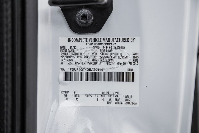 2013 Ford Super Duty F-450 DRW Cab-Chassis F450 REG CAB - 15742320 - 26