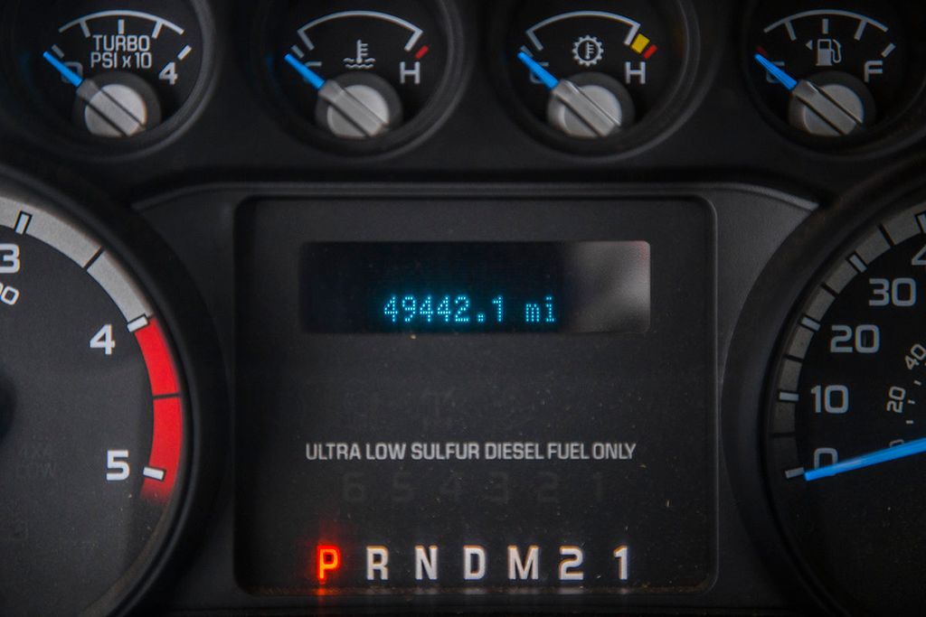 2013 Ford Super Duty F-450 DRW Cab-Chassis F450 REG CAB - 15742320 - 27