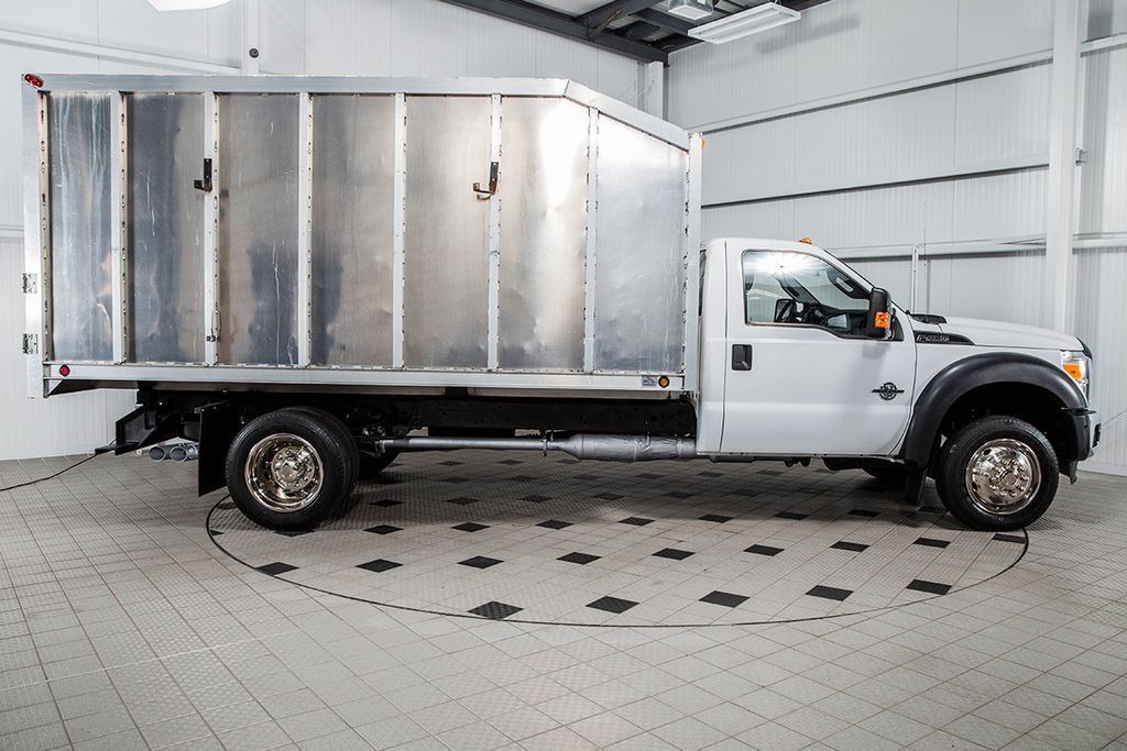 2013 Ford Super Duty F-450 DRW Cab-Chassis F450 REG CAB - 15742320 - 2