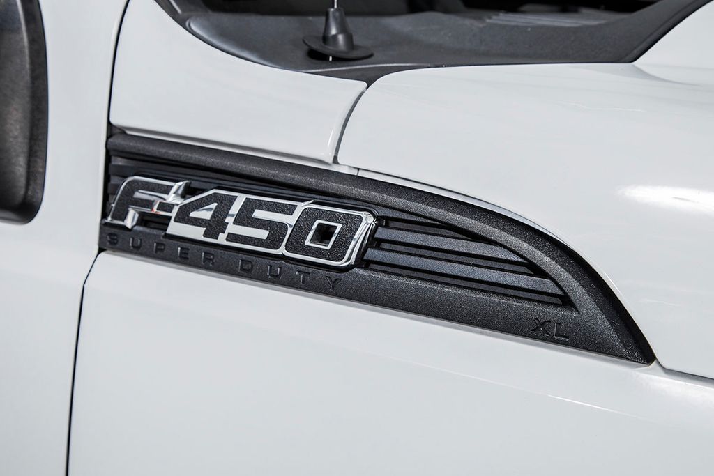 2013 Ford Super Duty F-450 DRW Cab-Chassis F450 REG CAB - 15742320 - 7