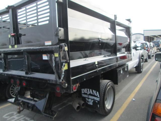 2013 Ford Super Duty F-550 DRW 4WD Crew Cab 200" WB 84" CA XL - 13190937 - 1