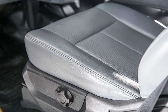 2013 Ford Super Duty F-550 DRW F550 CREW 4X4 * 6.7 POWERSTROKE * CONCRETE BODY * LOCAL TRUC - 16074953 - 23