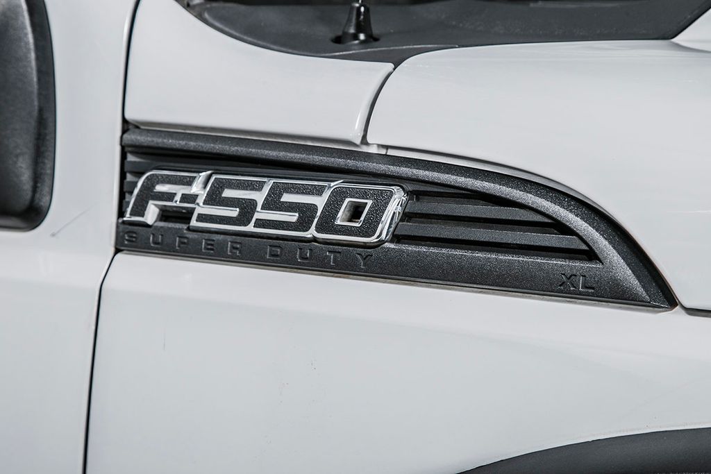 2013 Ford Super Duty F-550 DRW F550 XL CREW 4X4 * 6.7 POWERSTROKE * CONCRETE BODY  - 16631058 - 4