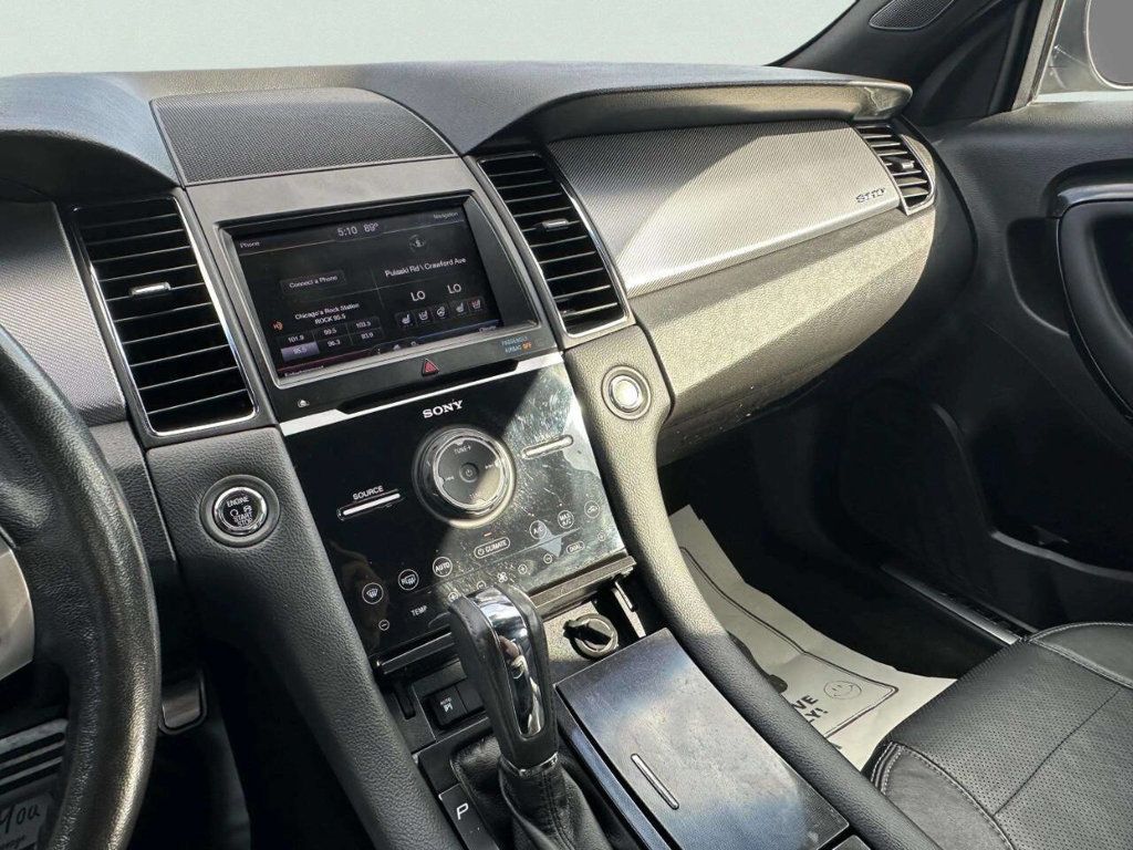 2013 Ford Taurus 4dr Sedan SHO AWD - 23049456 - 18