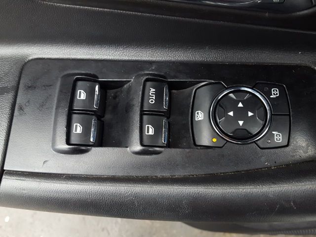 2013 Ford Taurus SEL - 18237839 - 15